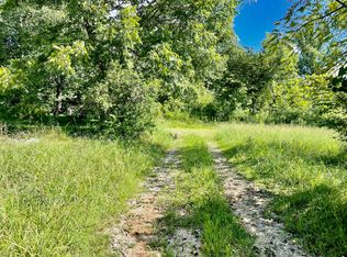 127 Wayne Harris Dr, Chickamauga, GA 30707