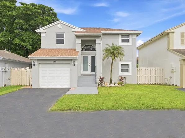 3724 NW 107th Ter, Sunrise, FL 33351