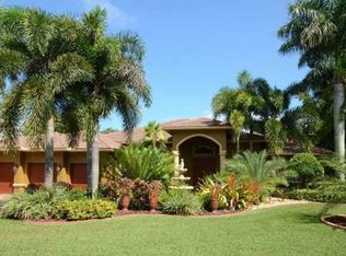 2590 SW 102nd Dr, Davie, FL 33324