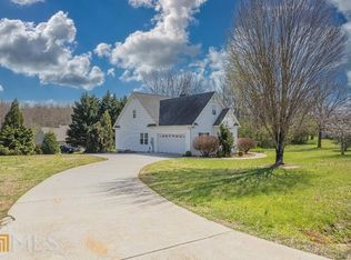 6378 Shoal Creek Rd, Clermont, GA 30527