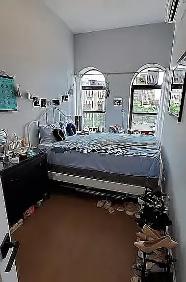 331 Vernon Ave #2R — Photo 6