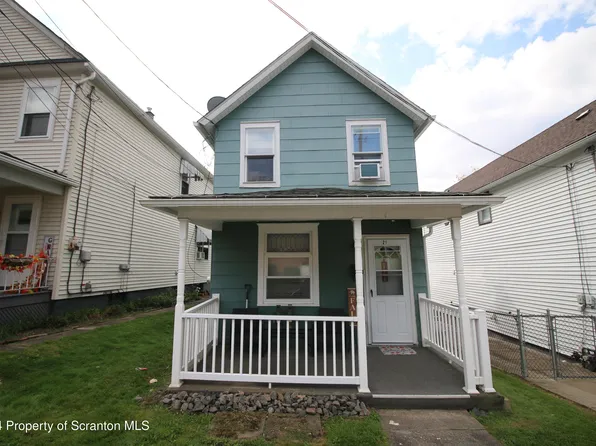 21 W Bergh St, Plains, PA 18705