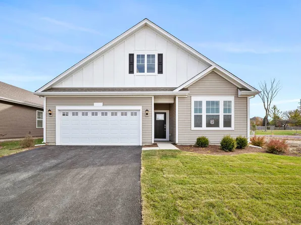 250 Durham St, North Aurora, IL 60542