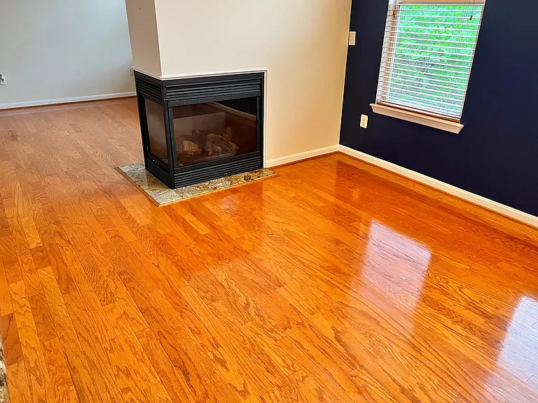 1607 E Fairmount Ave — Photo 8