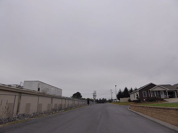 5th image of 1027 Park Boulevard Cir