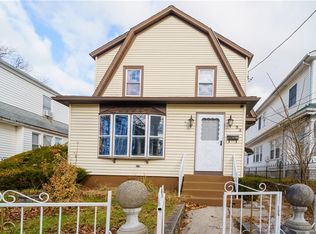 53 Westwood Ave, Cranston, RI 02905