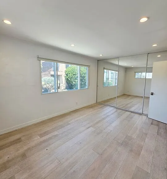 11754 Darlington Ave — Photo 10