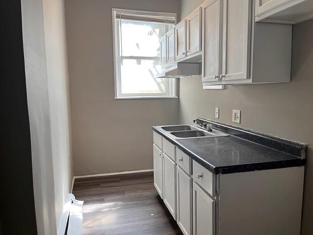 1st image of 624 Rockdale Ave APT 4