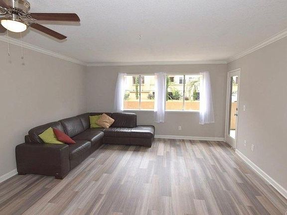 3rd image of 3550 Lebon Dr Unit 6122