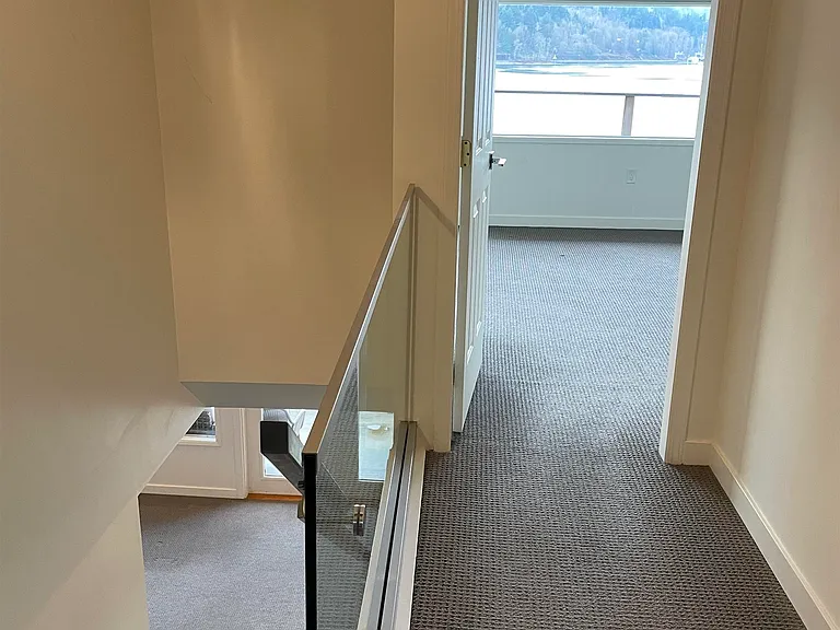 1188 Alderside Rd — Photo 10