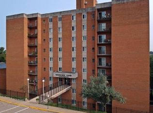 1001 Grandview Ave APT 1001, Bridgeville, PA 15017