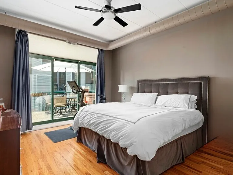 841 W Monroe St #4B — Photo 9