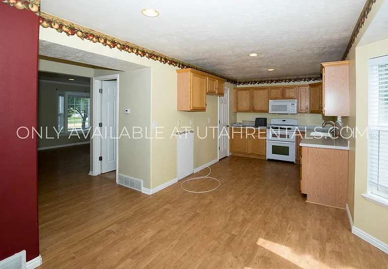 3111 W Davencourt Loop — Photo 10