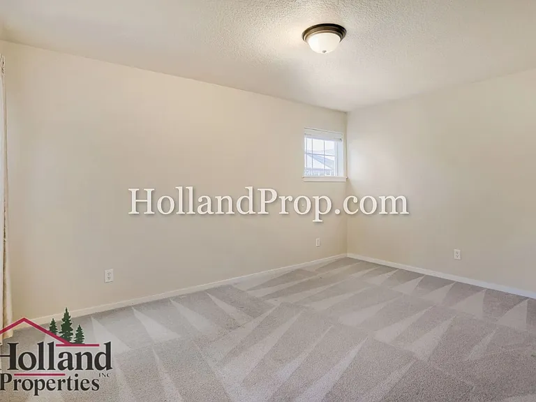 770 NE 72nd Ave — Photo 19