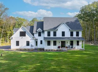244 New London Tpke, Stonington, CT 06378
