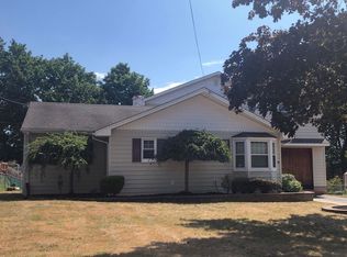 612 Thompson St, Raritan, NJ 08869