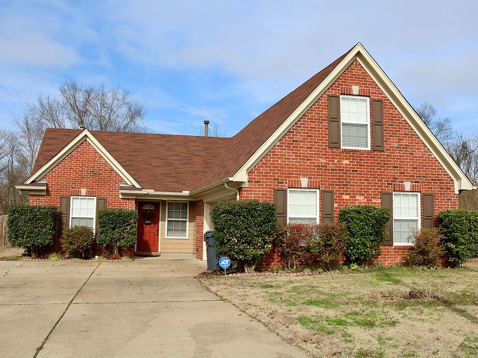1st image of 796 Northwood Hills Dr
