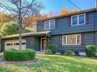 122 Eramo Ter, Hamden, CT 06518