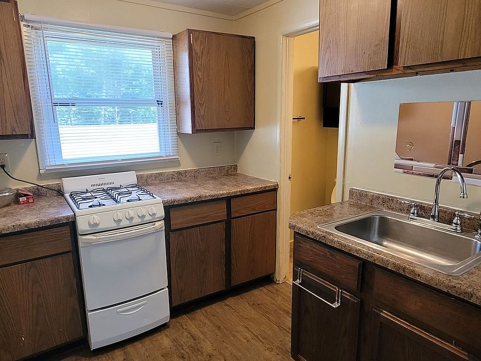 2nd image of 125 Roman Dr NW #129ROMAN-10