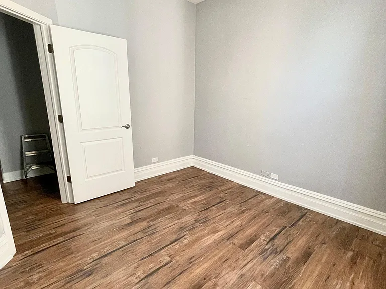 855 N Parkside Ave #1R — Photo 10