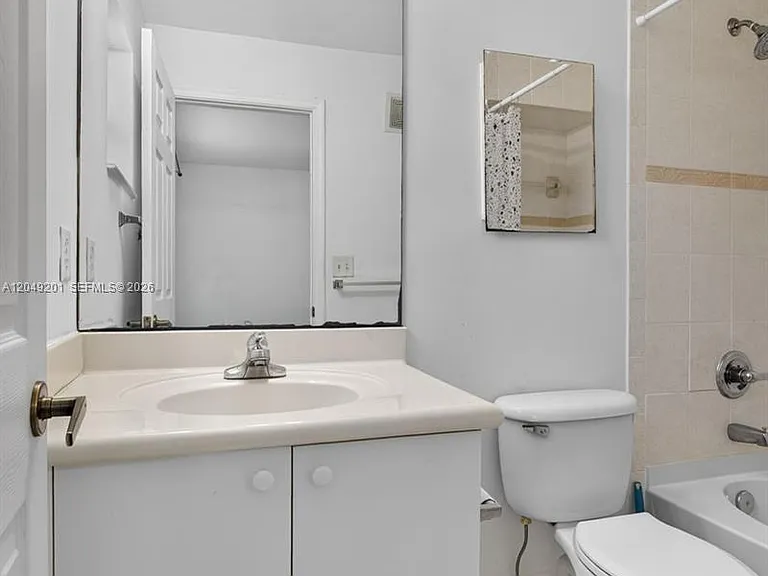 3969 Orange Tree Ln #3969 — Photo 25