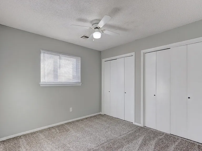 302 N Briarwood St — Photo 11