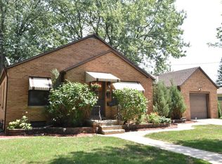 6046 S 20th St, Milwaukee, WI 53221