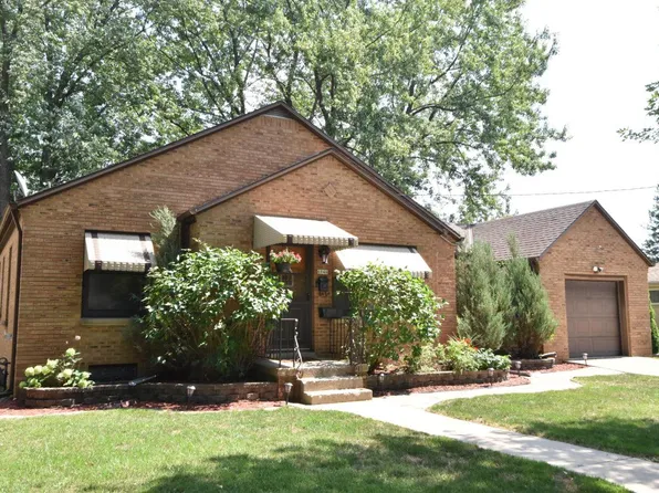 6046 South 20th STREET, Milwaukee, WI 53221