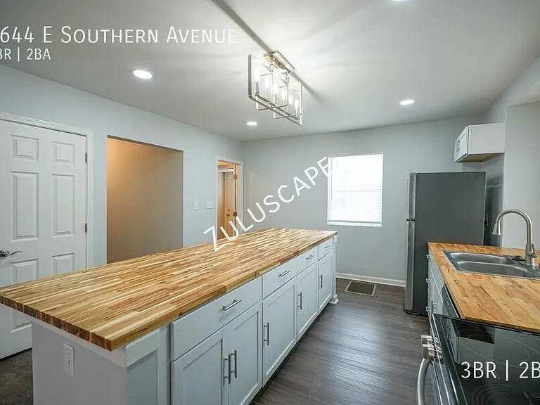 1644 E Southern Ave — Photo 4