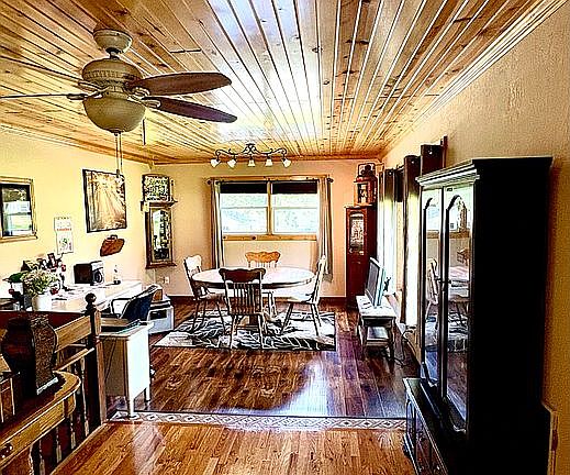 5th image of 4819 Oakridge Rd