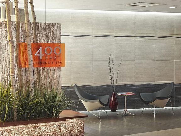 4th image of 400 E Randolph St #4285748