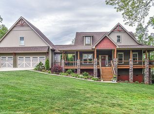 21 Carland Dr, Arden, NC 28704