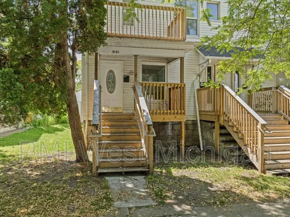 1051 Pine Ave NW, Grand Rapids, MI 49504