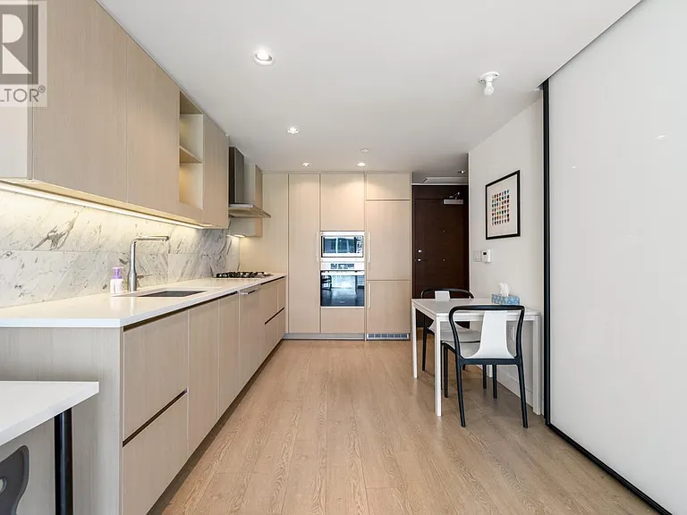 89 Nelson St #412 — Photo 13