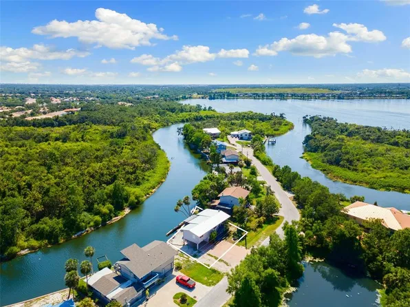 6406 Lincoln Rd, Bradenton, FL 34203