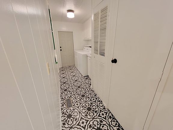 2nd image of 135 Camarillo Way