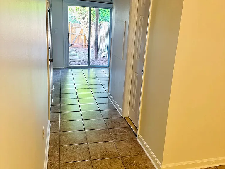 22 Alden Ct — Photo 27