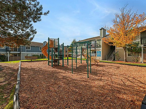 5th image of 18666 Redmond Way APT Ll1096