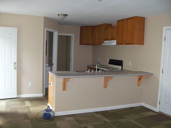 5th image of 1105 Main St #162-02