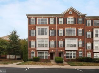 22803 Settlers Trail Ter, Ashburn, VA 20148