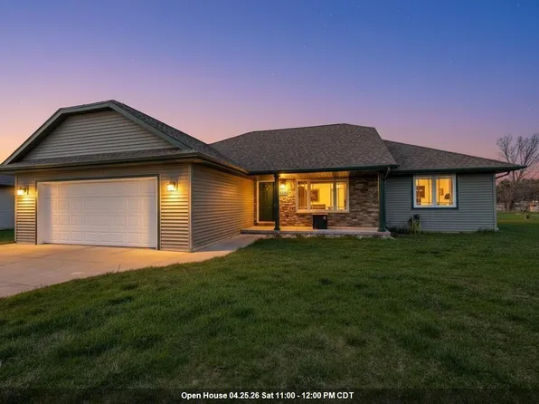2137 Klondike Road, Green Bay, WI 54311