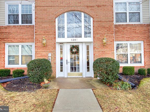 3rd image of 1307 Sheridan Pl Unit 83