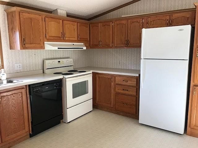 1st image of 5240 Champagne Dr