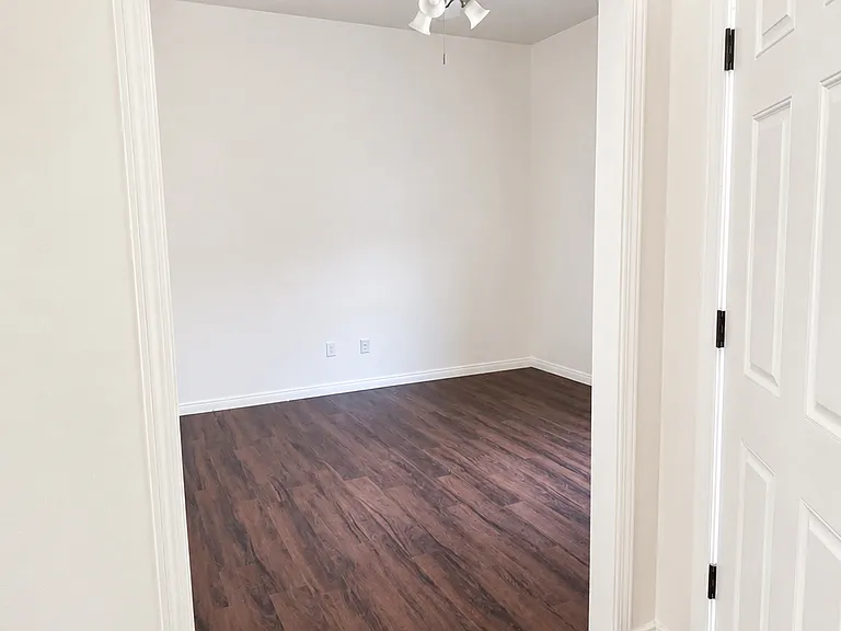 7224 Whitewater Falls Dr — Photo 4