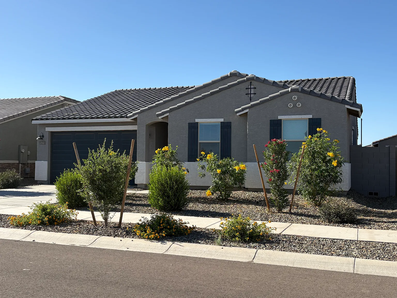 3 bed, 1629 sqft, $2,099 — Photo 2