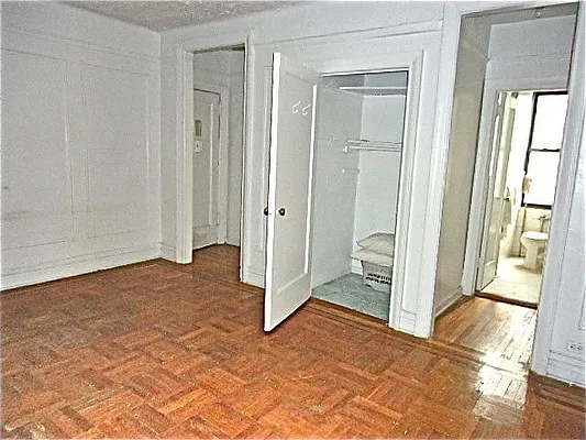 Rented by Urban Real Estate Property Group Inc | media 19