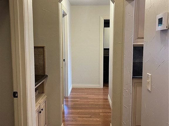 3rd image of 3505 SW Cranbrook Ave