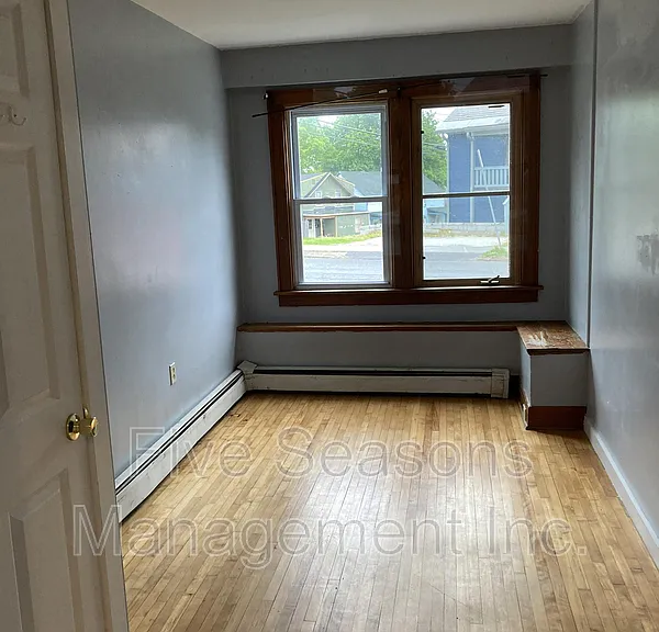 9 Chase St #1 — Photo 9