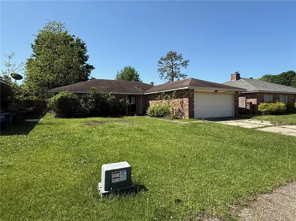 105 Knights Dr, Slidell, LA 70458