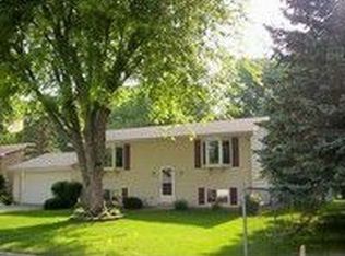 2102 Grand Ave, Albert Lea, MN 56007